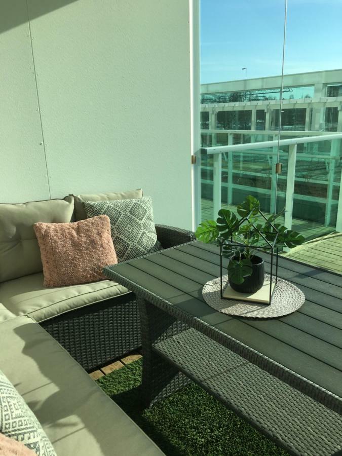 Starhomes Studio Lux 10 オウル エクステリア 写真